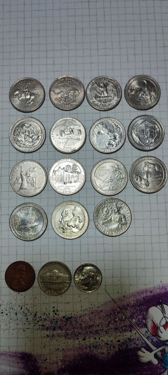 Четвертаки фото 0