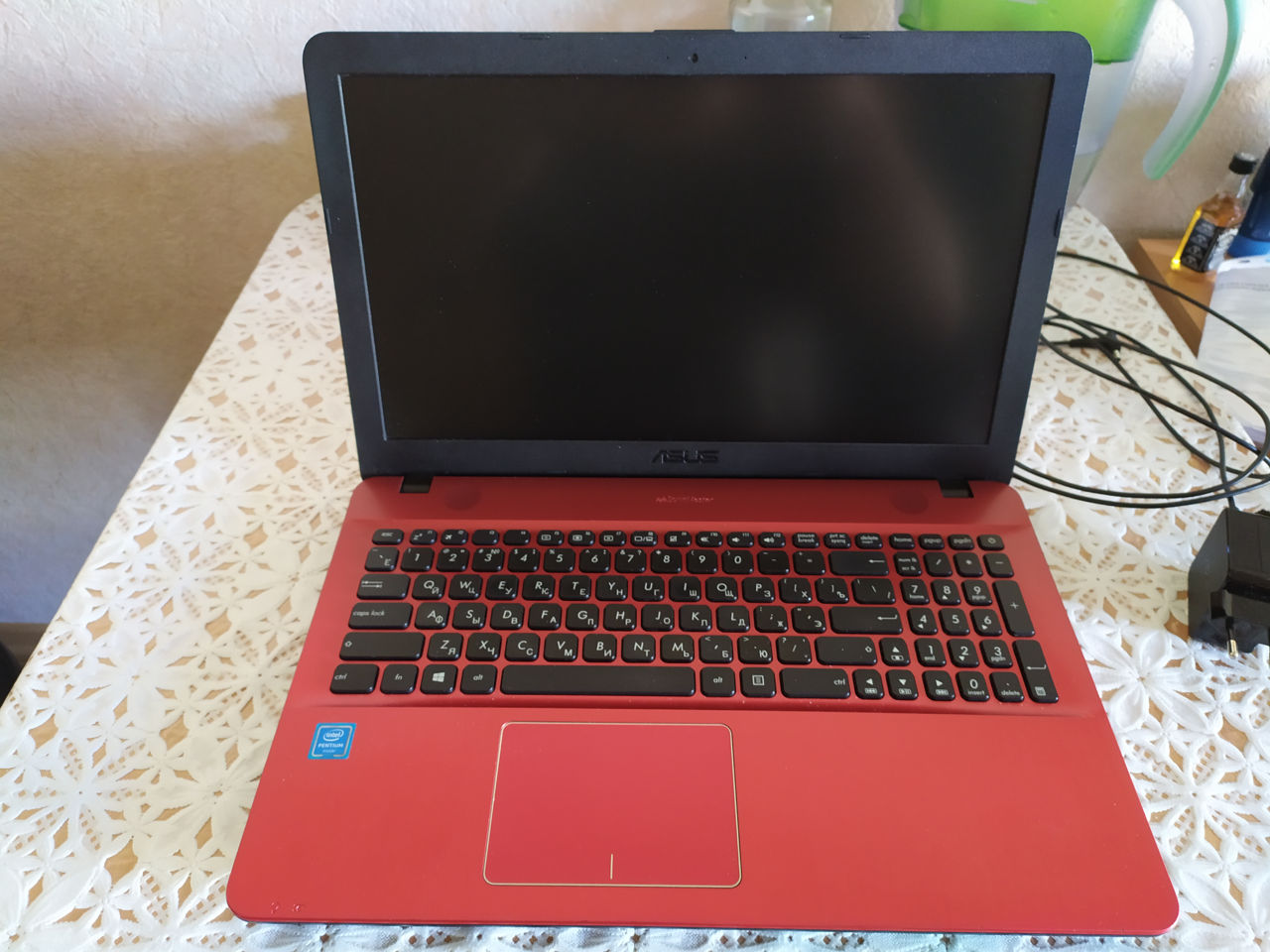 Noutboc ASUS x541s