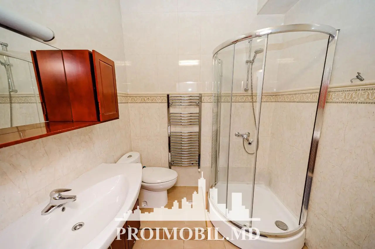 Apartament cu 2 camere, 90 m², Centru, Chișinău foto 8