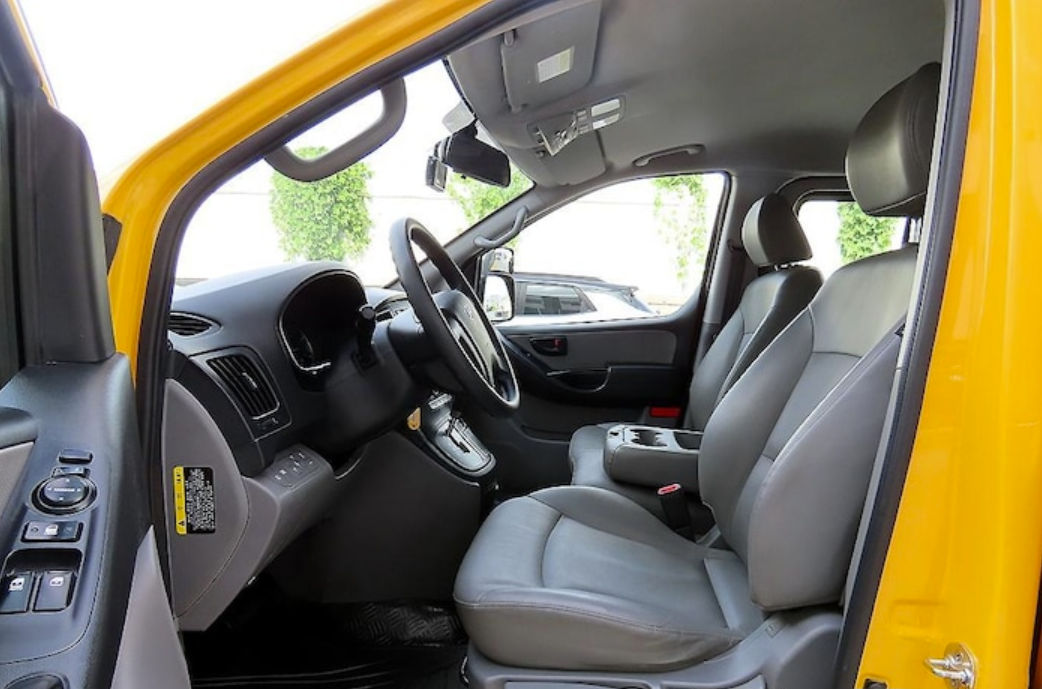 Hyundai Grand Starex foto 2