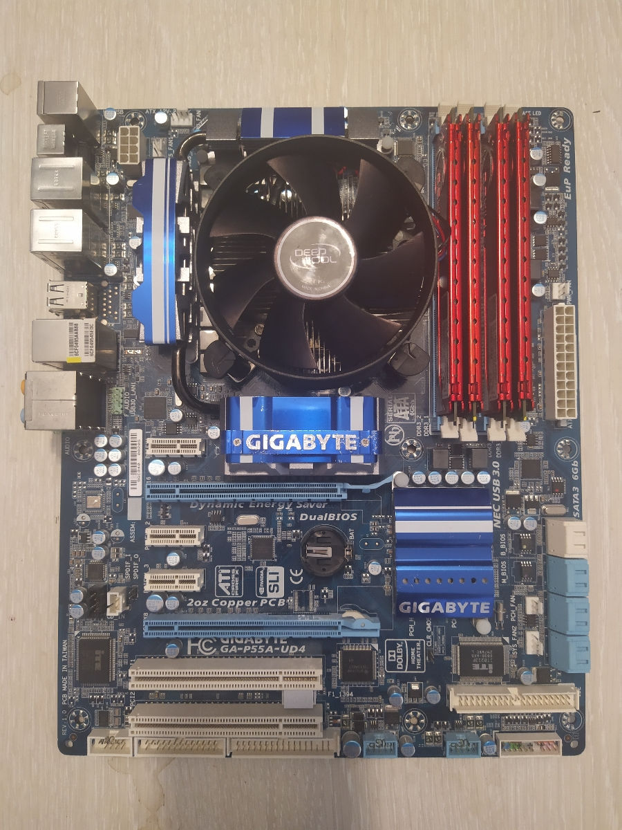 Gigabyte Ga-p55a-ud4 / i7 foto 0