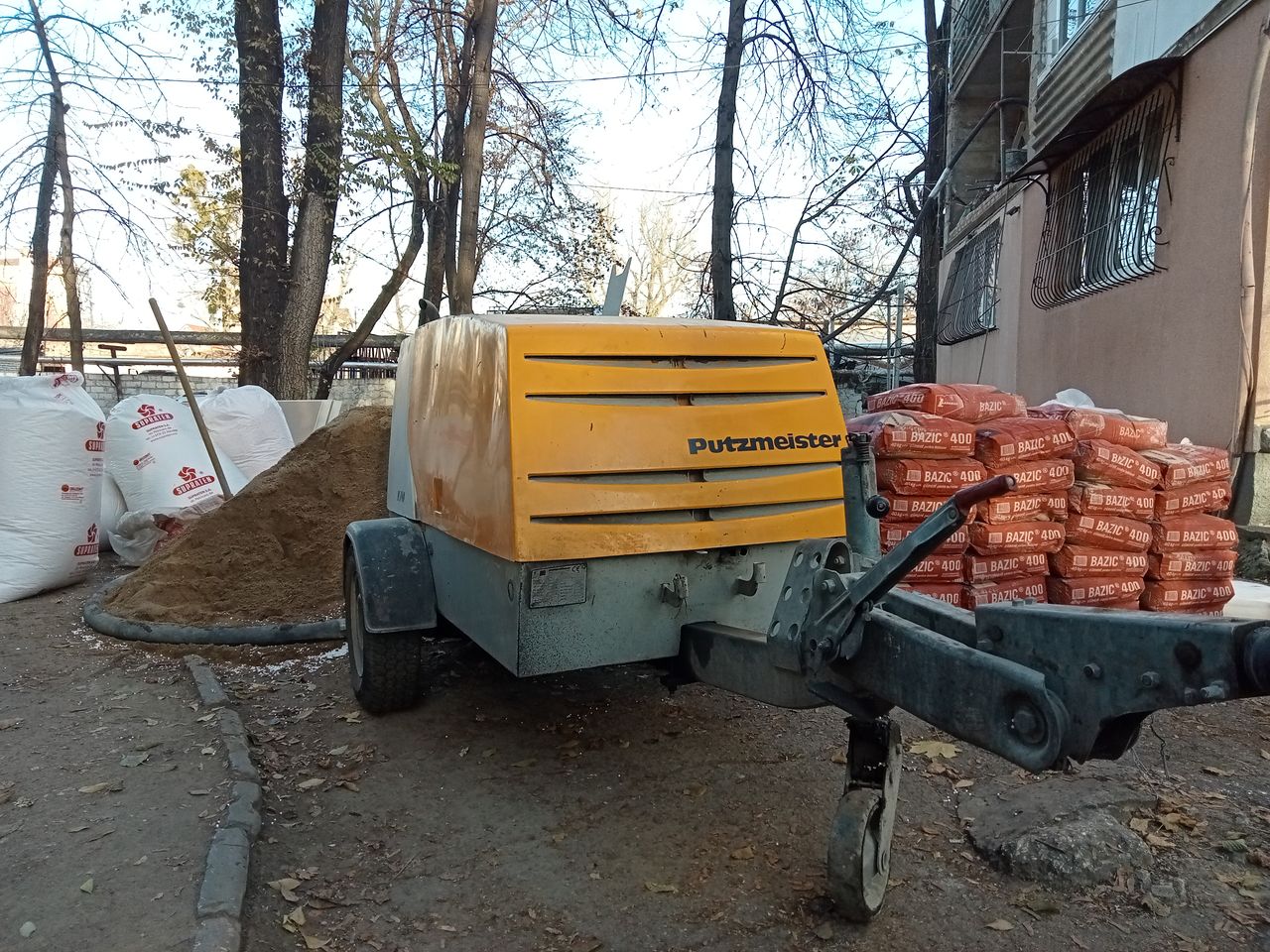 Granule polistiren * Полусухая стяжка * гранулы * утепление foto 1