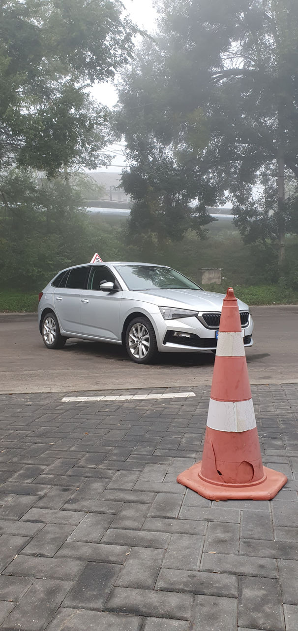 Instructor auto (cat b) lectii practice.уроки важдения. "Skoda".rutele. automat mecanica foto 0