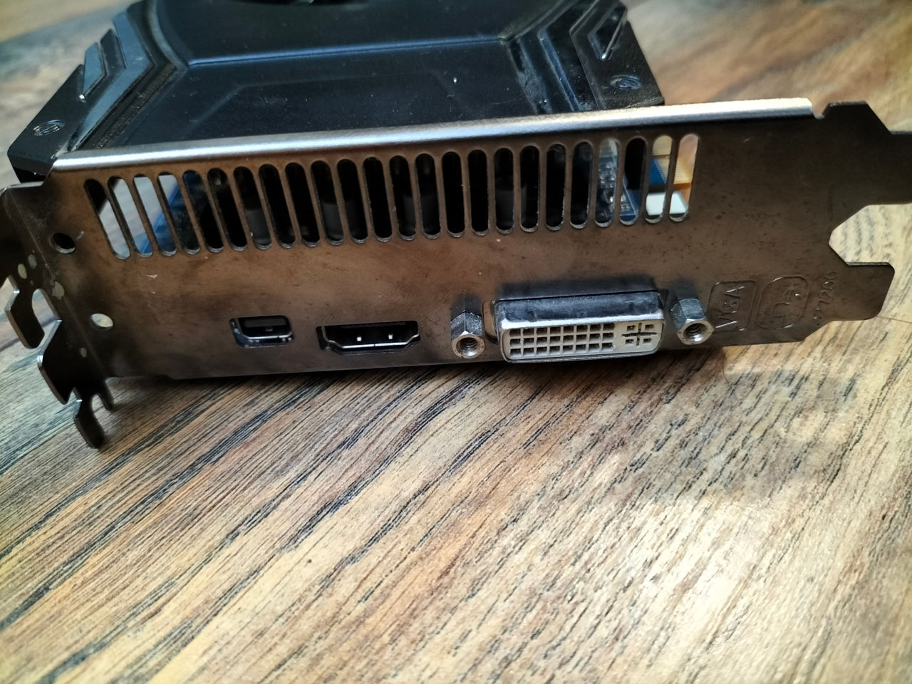 Sapphire Amd Ati Radeon HD 5830 Xtreme 1GB GDDR5 - 330 Lei фото 4