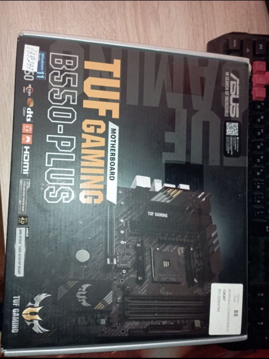 Продаю материнку TUFgaming b550-PLUS (для райзен процессор)