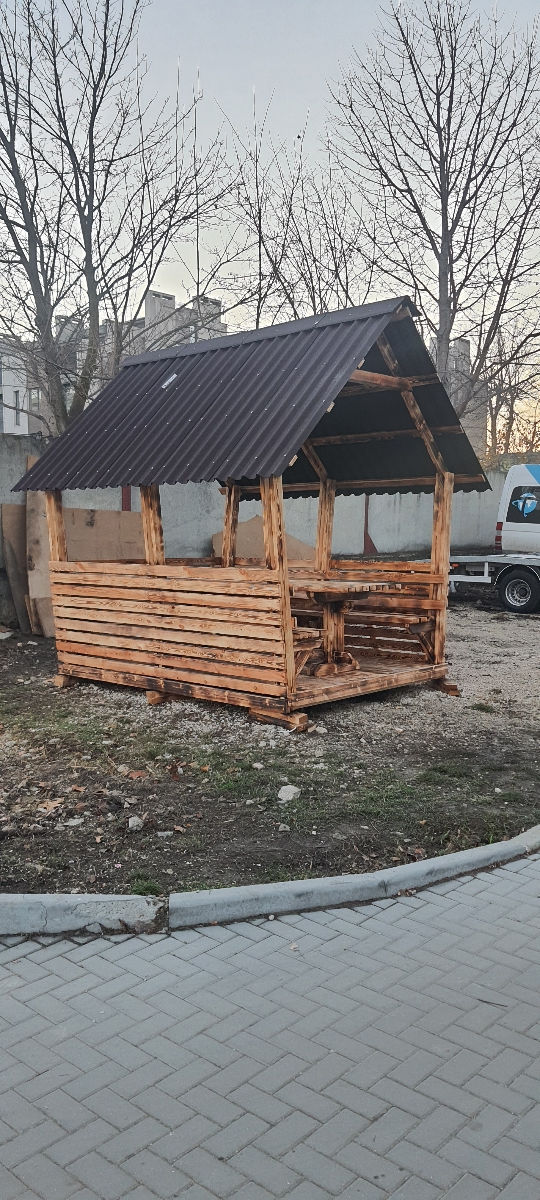 Reduceri - Foișor din lemn pentru grătar la 8 -12 persoane. Беседка барбекю в сборе Скидка !!! foto 0