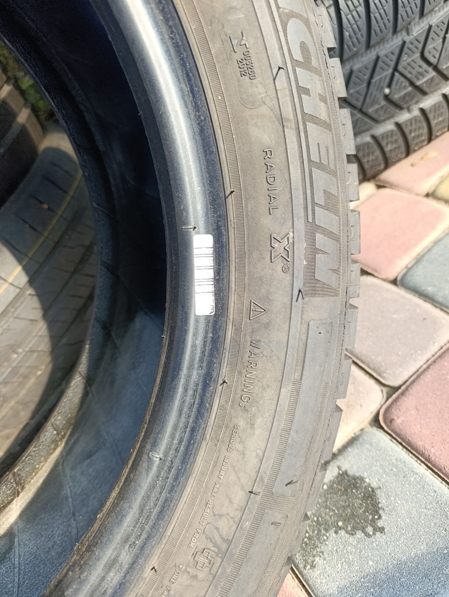 Michelin R-17 C 215/60 foto 4