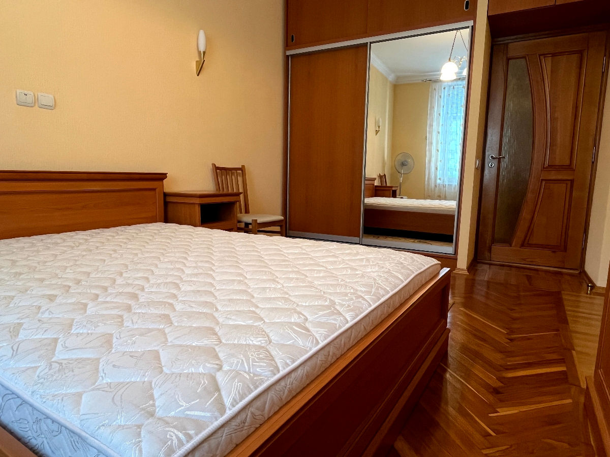 Apartament cu 3 camere, 91 m², Centru, Chișinău foto 6