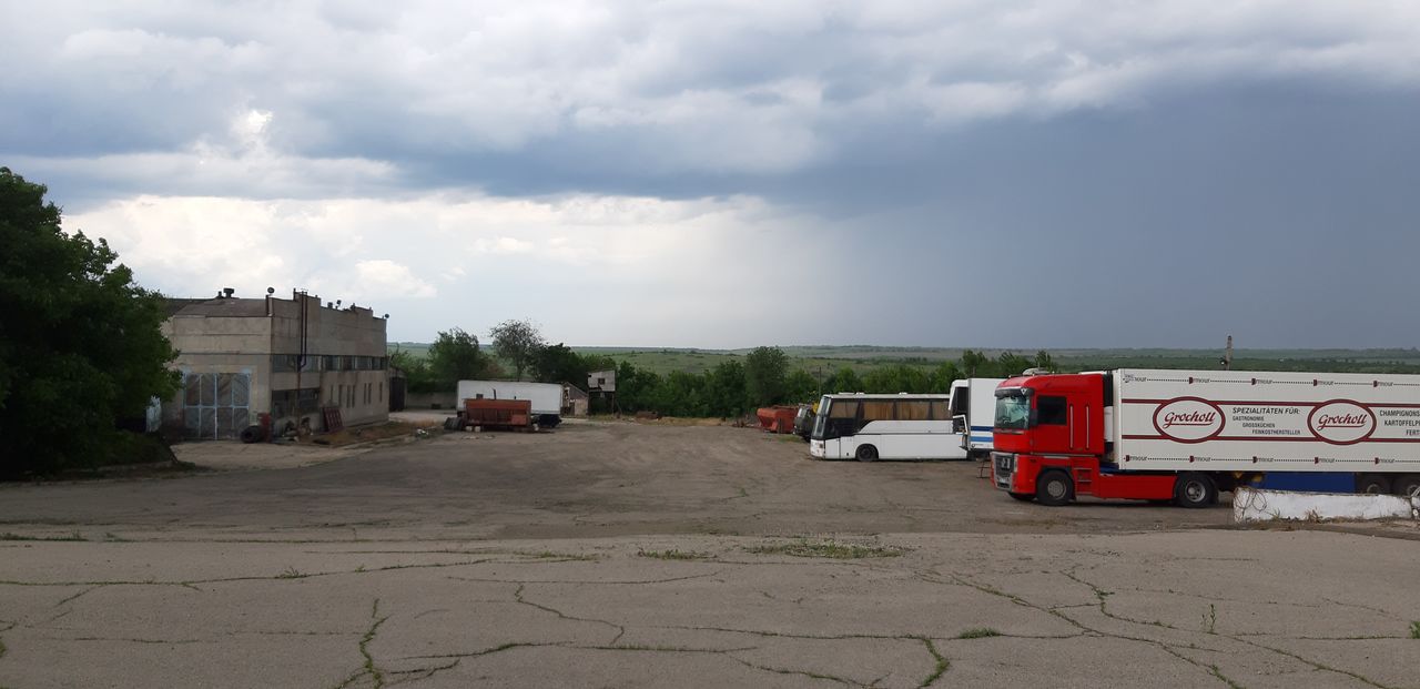 Teren cu incaperi 2.4ha in arenda chisinau ciorescu фото 2