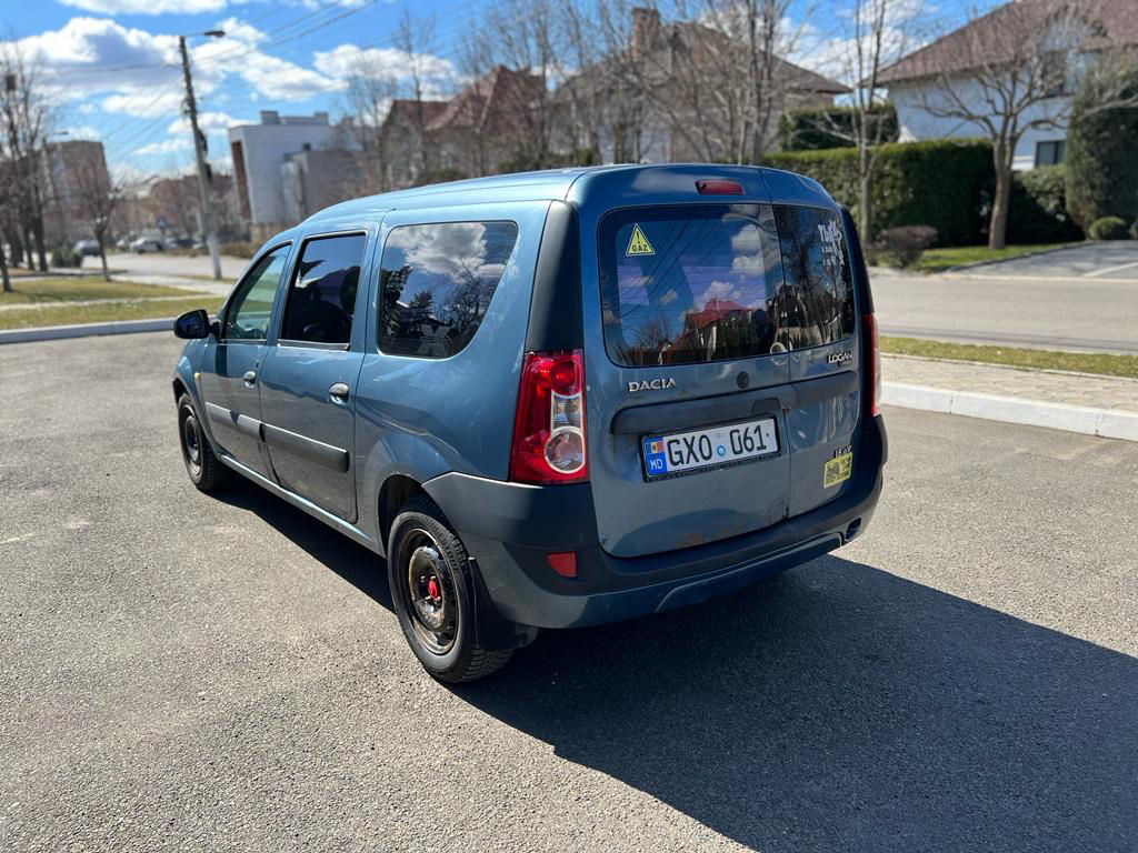 Dacia Logan foto 5