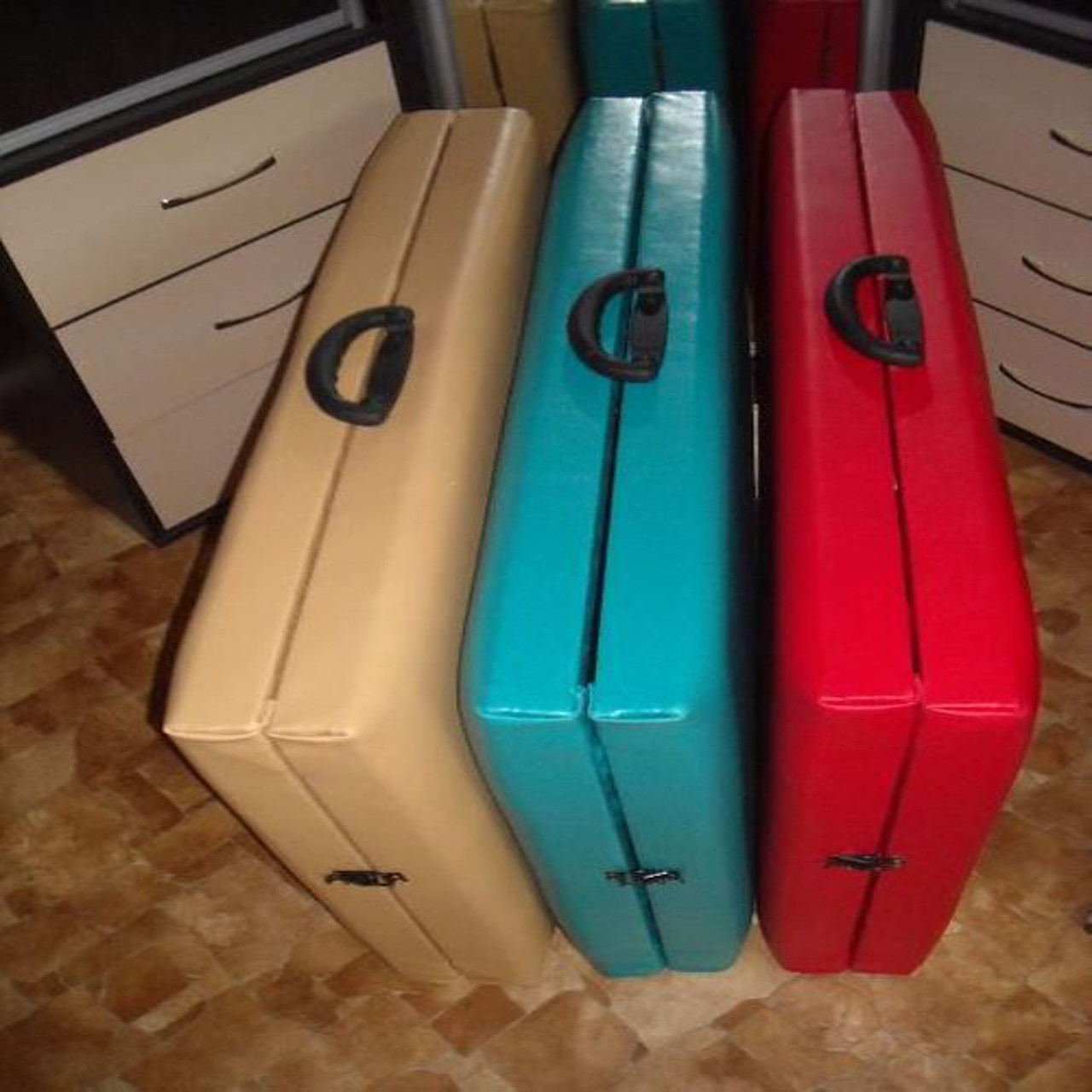 Masa pentru masaj,depilare,tatuaj sau extensii gene foto 2