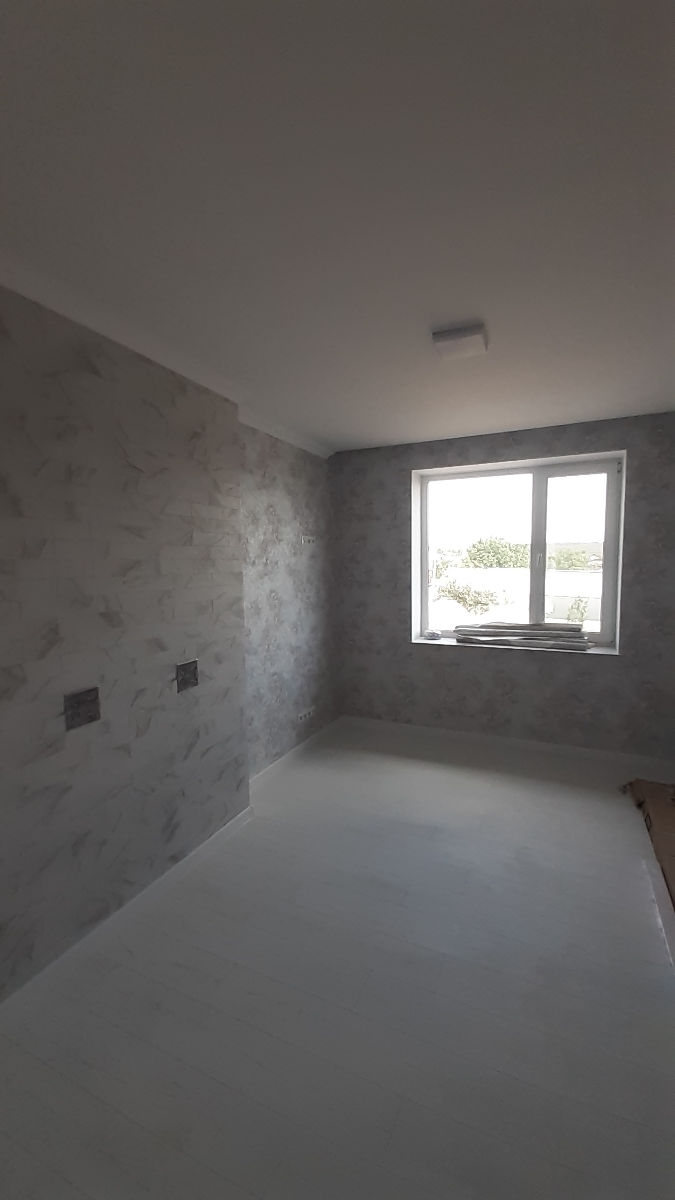 În oraș și sub urbii, reparație apartamente case ofice baie si bucătărie foto 3