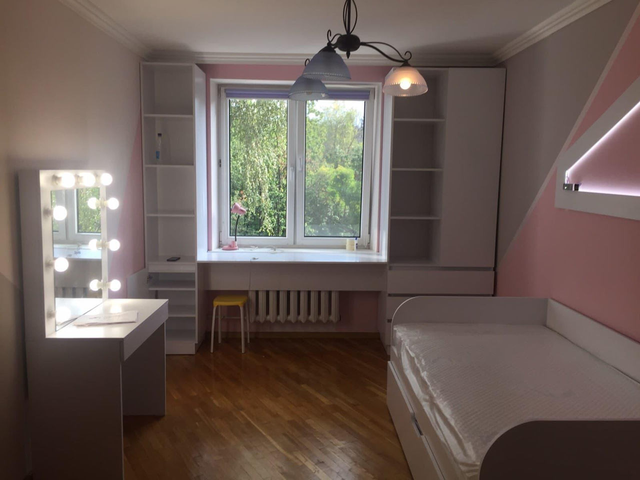Mobilier pentru camera copiilor. Мебель в детскую комнату. foto 0