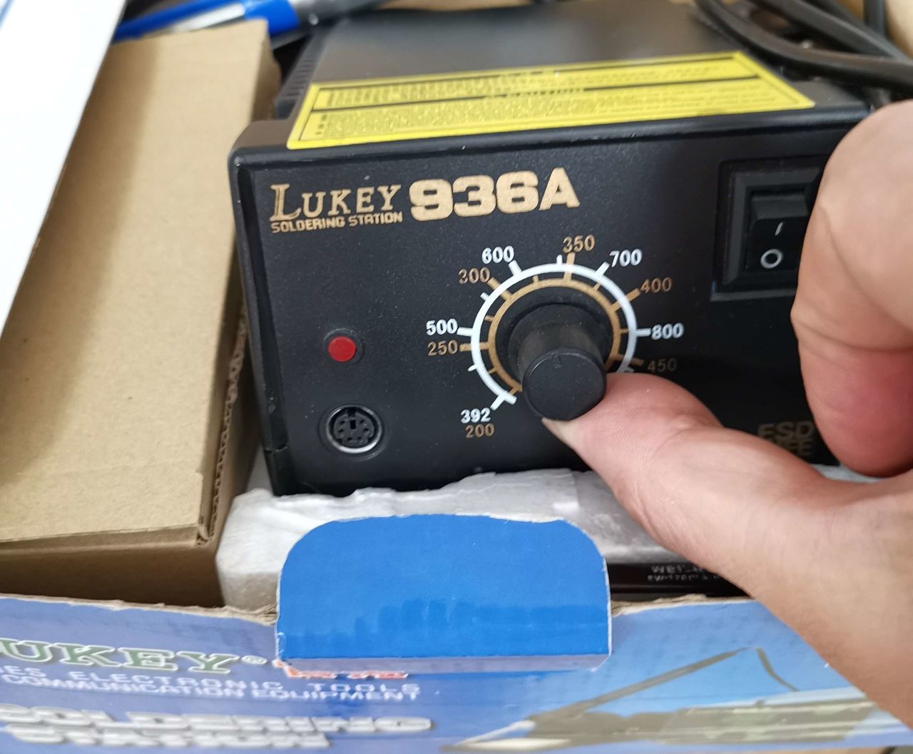 Паяльная станция Lukey 936A а для людей, которые ценят правильную пайку ...