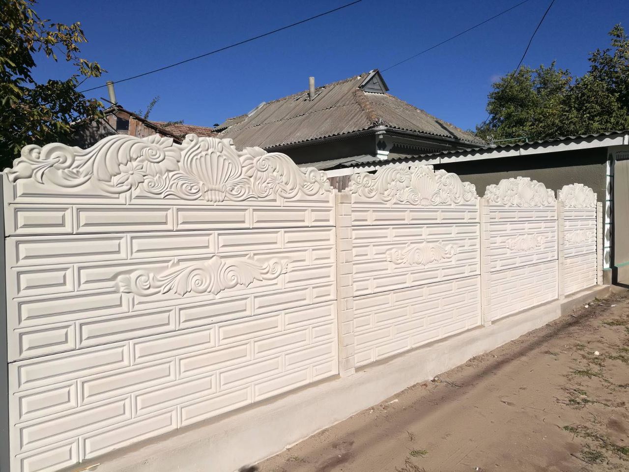 Modele de garduri ornamentale  pentru cele mai frumoase case gasesti doar la noi!!! suna acum foto 0