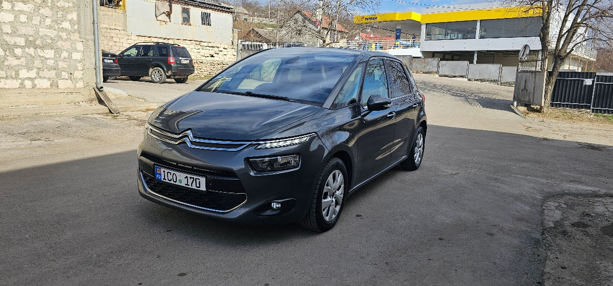 Citroen C4 Picasso 2015 г. с пробегом 191000 км, Дизель, 8900 €