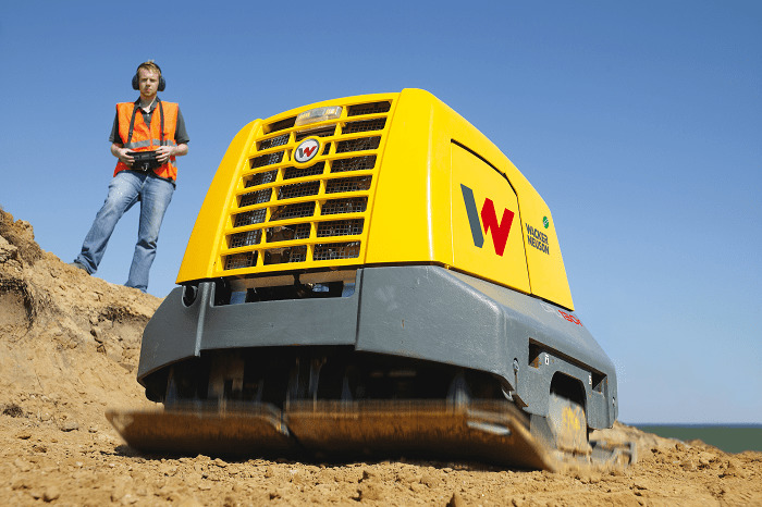 Аренда грунтового катка - Inchiriere rulou compactor pentru pamint foto 1