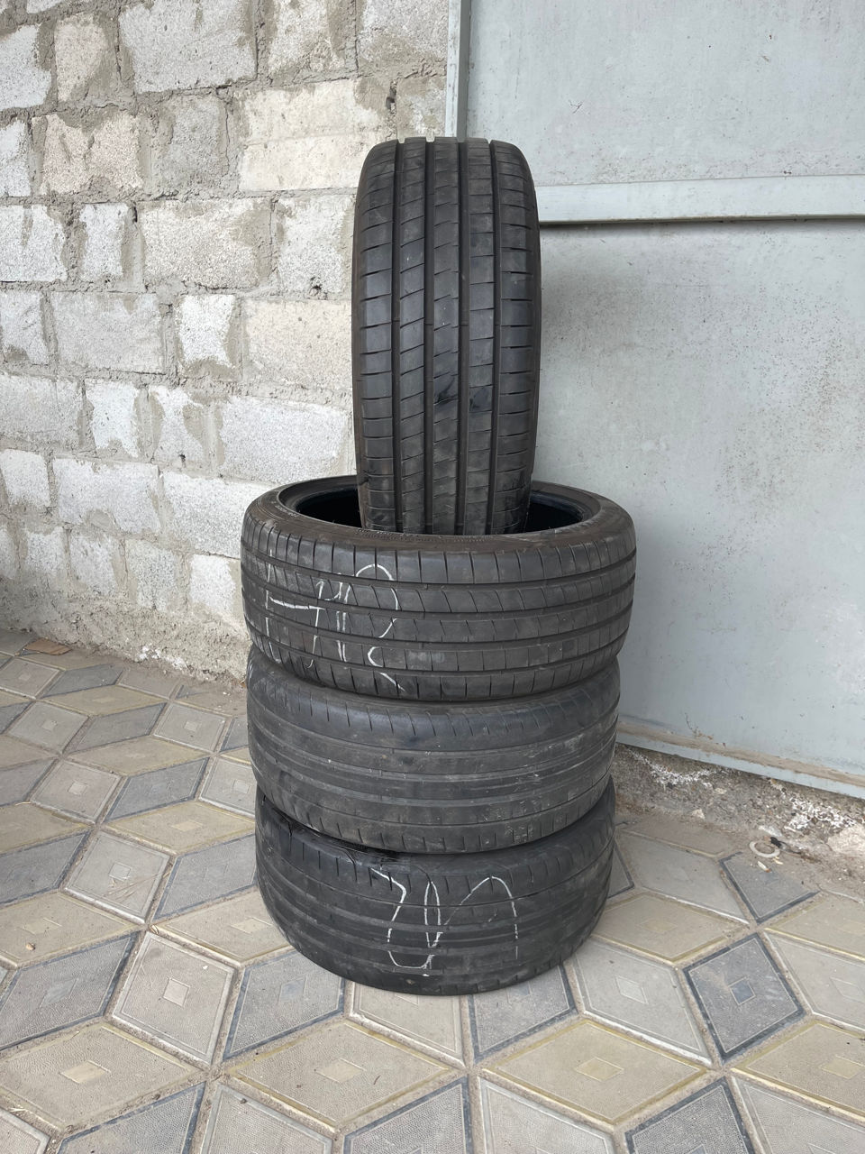 Anvelope GoodYear 225/40R18
