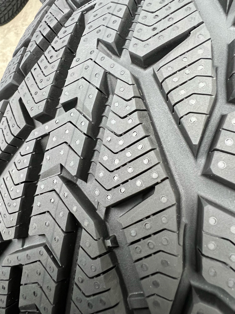 215/65 R17 Riken Snow (Michelin Group)/ Доставка, livrare toata Moldova foto 4