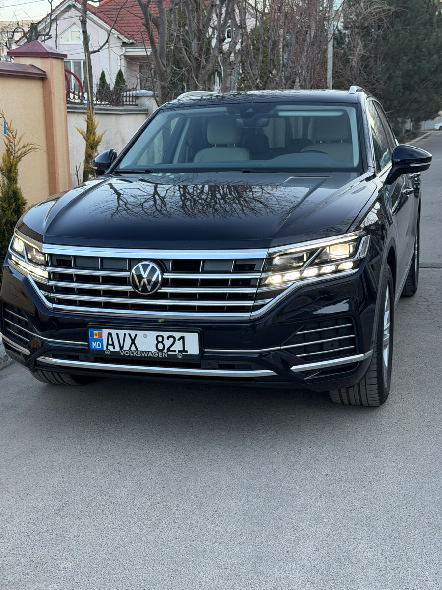 Volkswagen Touareg 2021 г. с пробегом 152000 км, Дизель, 41400