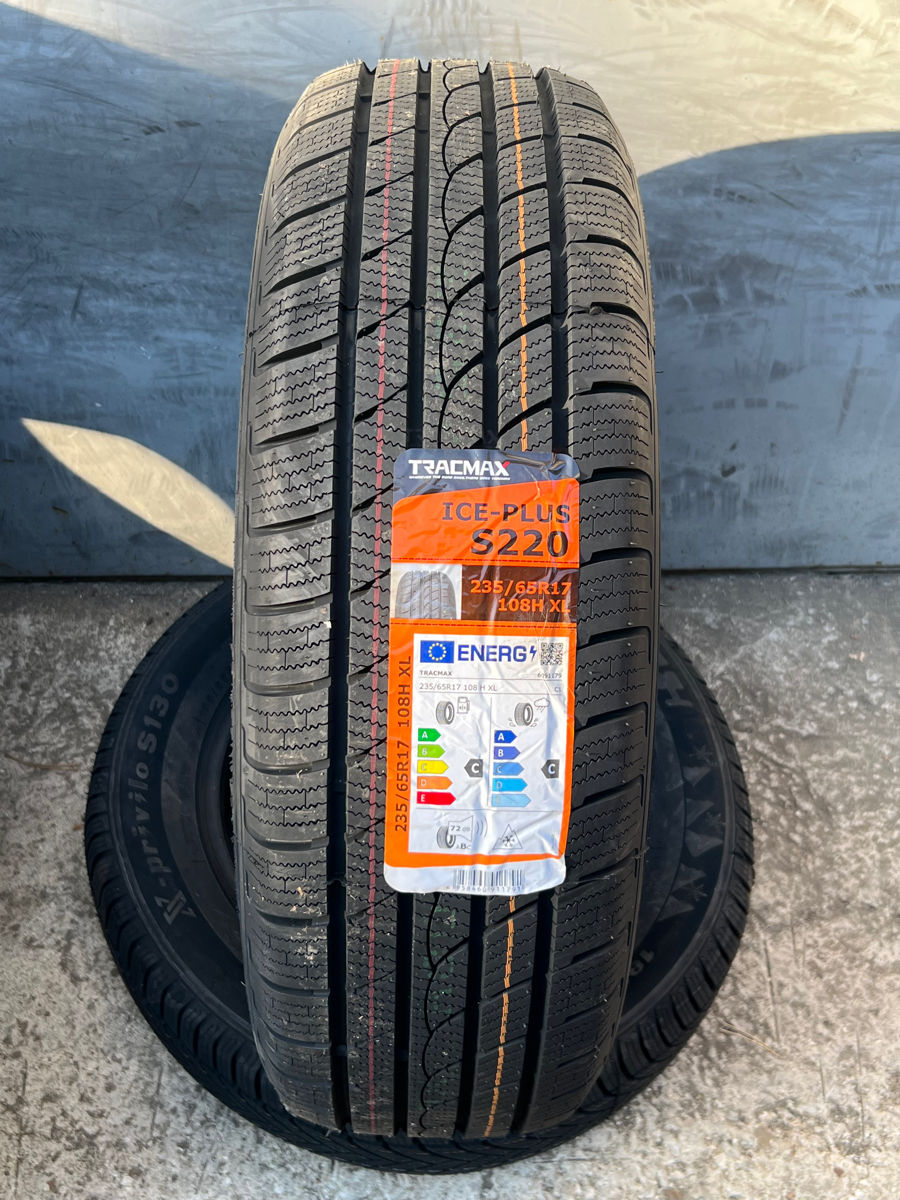 2 шины/2 anvelope 235/65 R17 Tracmax S220/ Доставка, livrare toata Moldova фото 0
