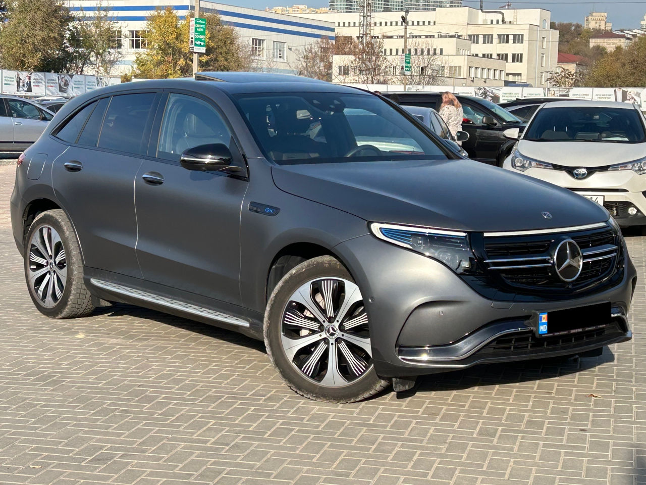 Mercedes EQC foto 4