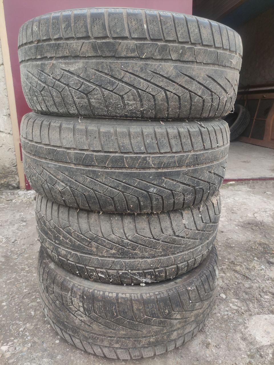 Шины 235 55 R17