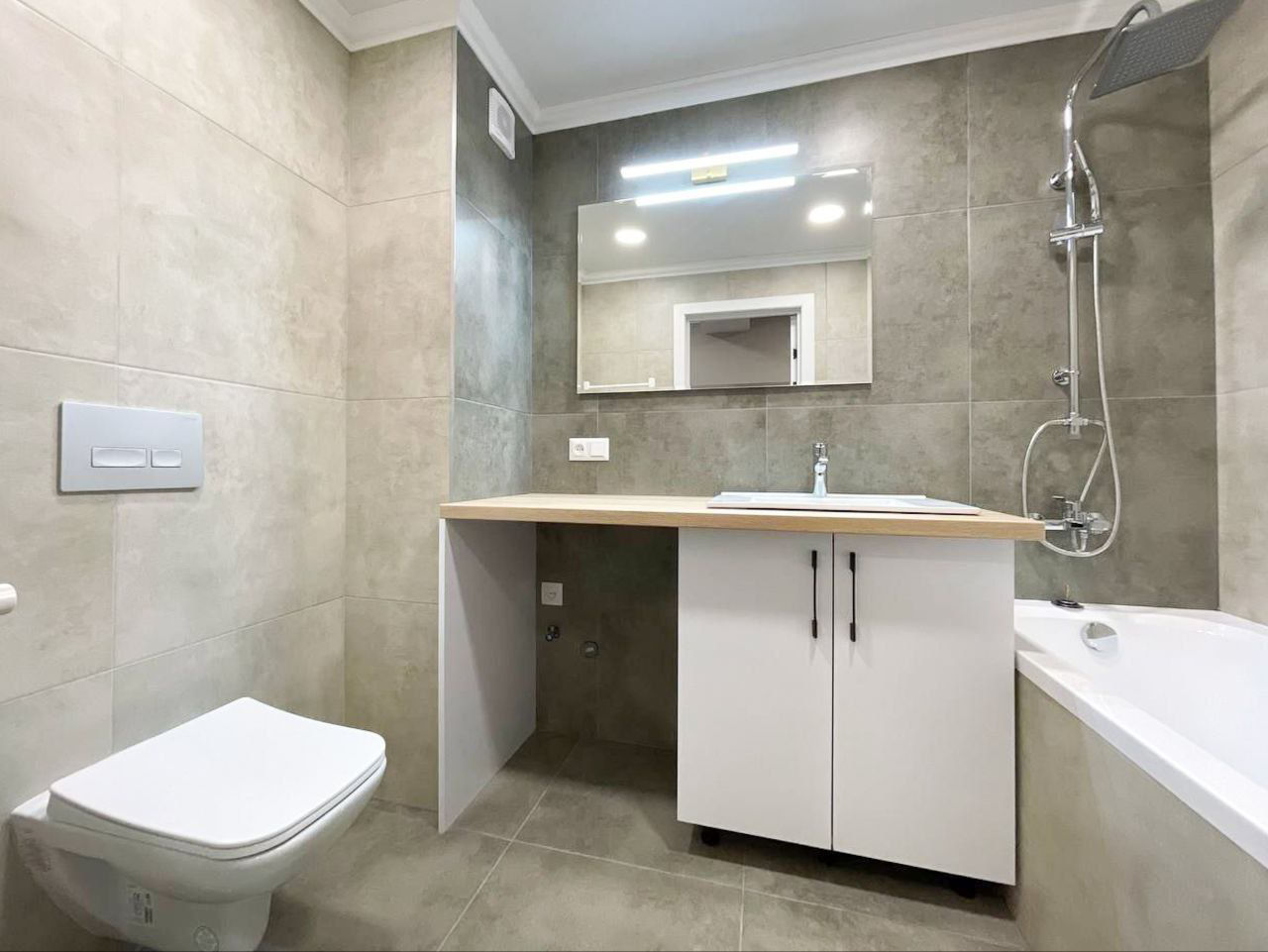 Apartament cu 1 cameră, 40 m², Centru, Chișinău