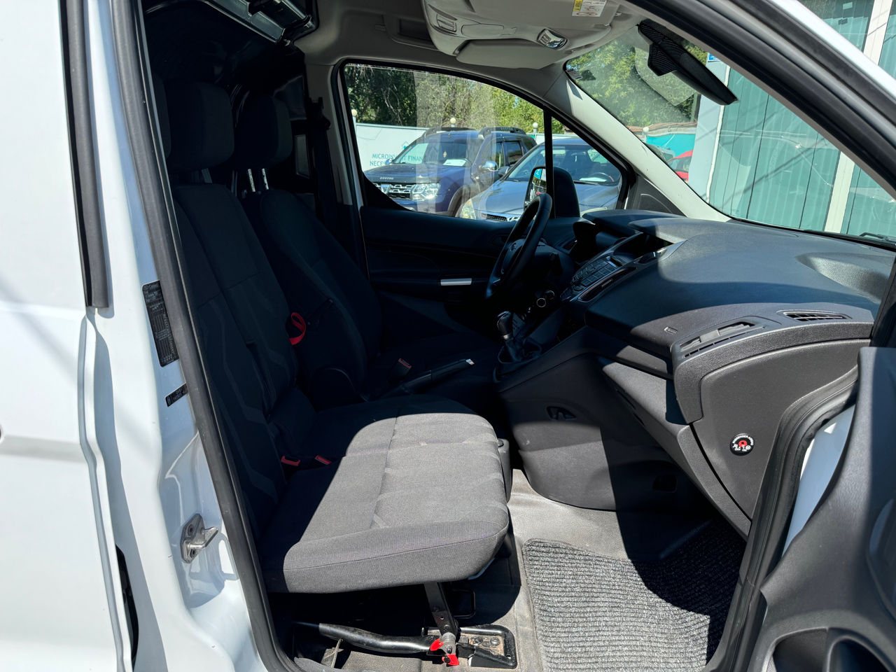 Ford Transit Connect foto 6