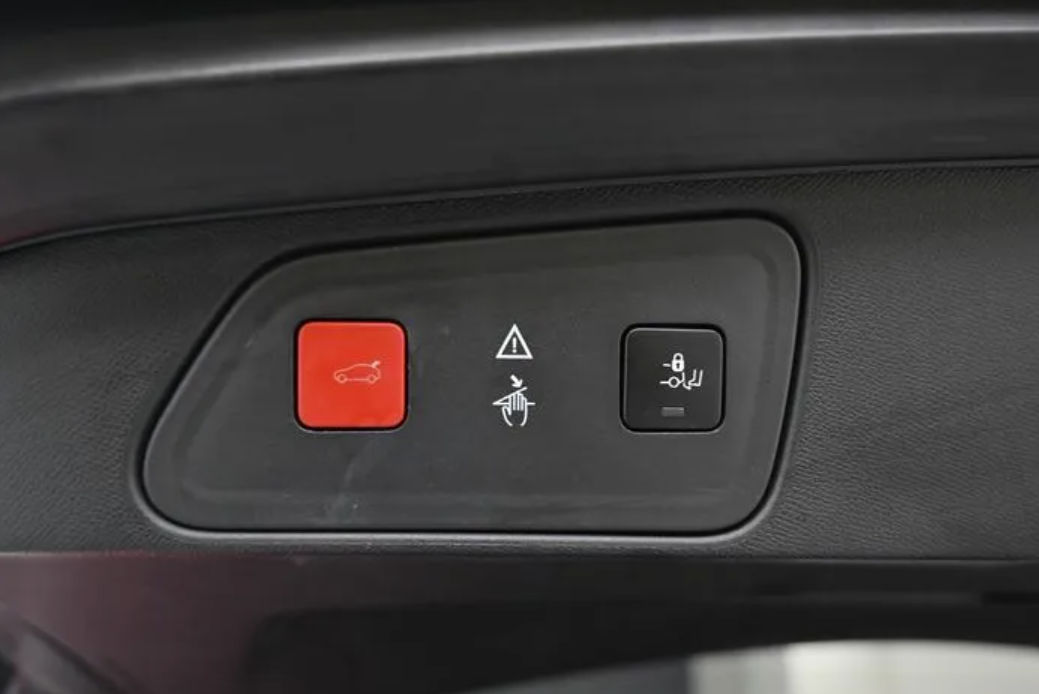 Peugeot 3008 foto 12