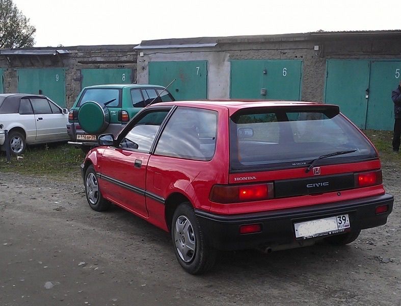 Разборка  запчасти на Honda Civic от  1991 до 2008 есть все ! фото 1