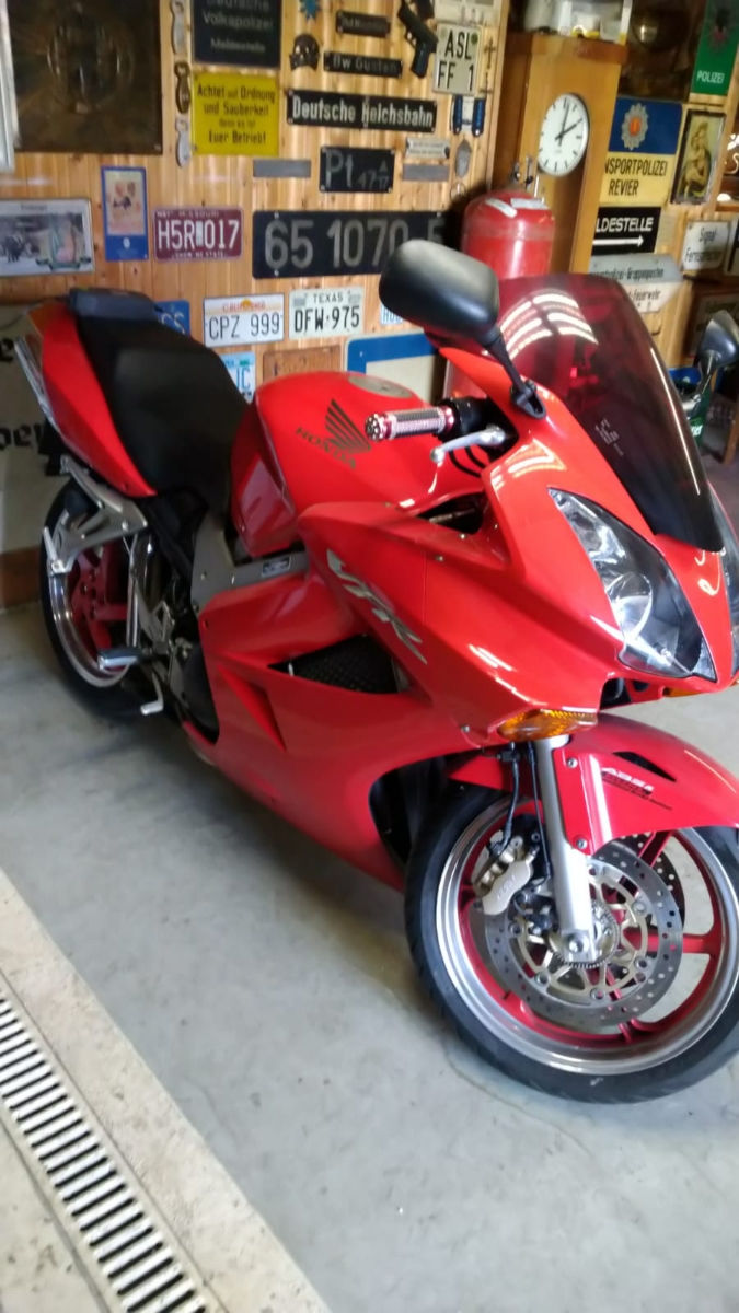 Honda VFR 800 Vtec