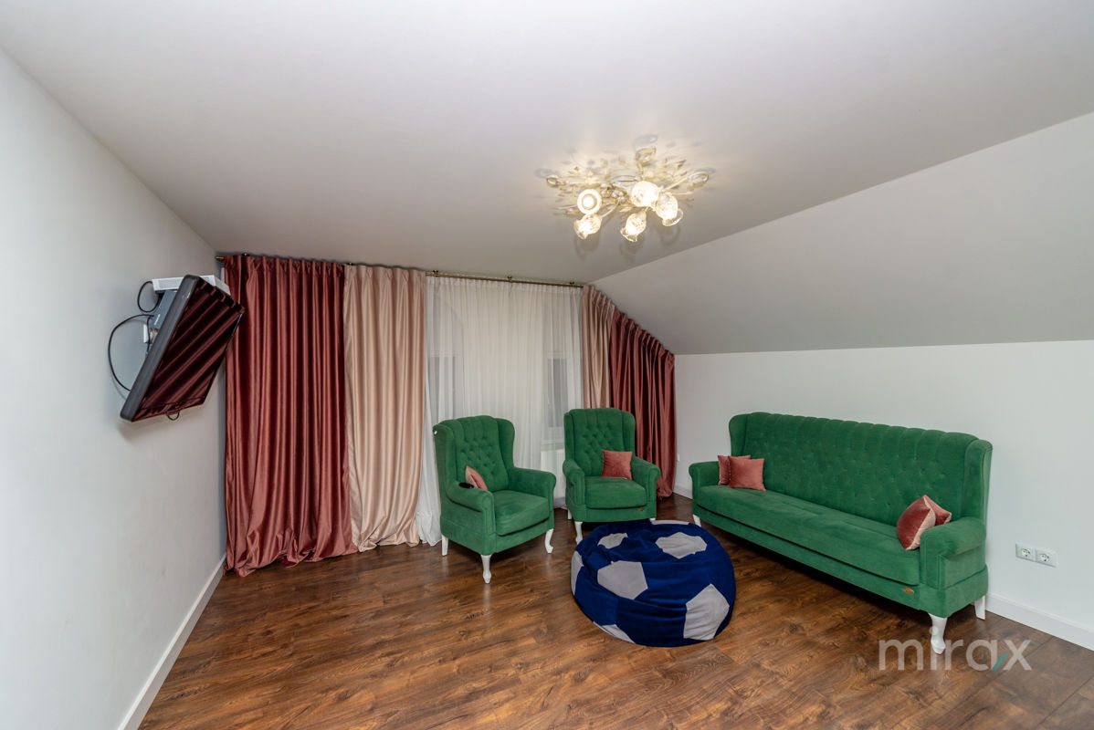 Apartament cu 3 camere, 210 m², Ciocana, Chișinău foto 1