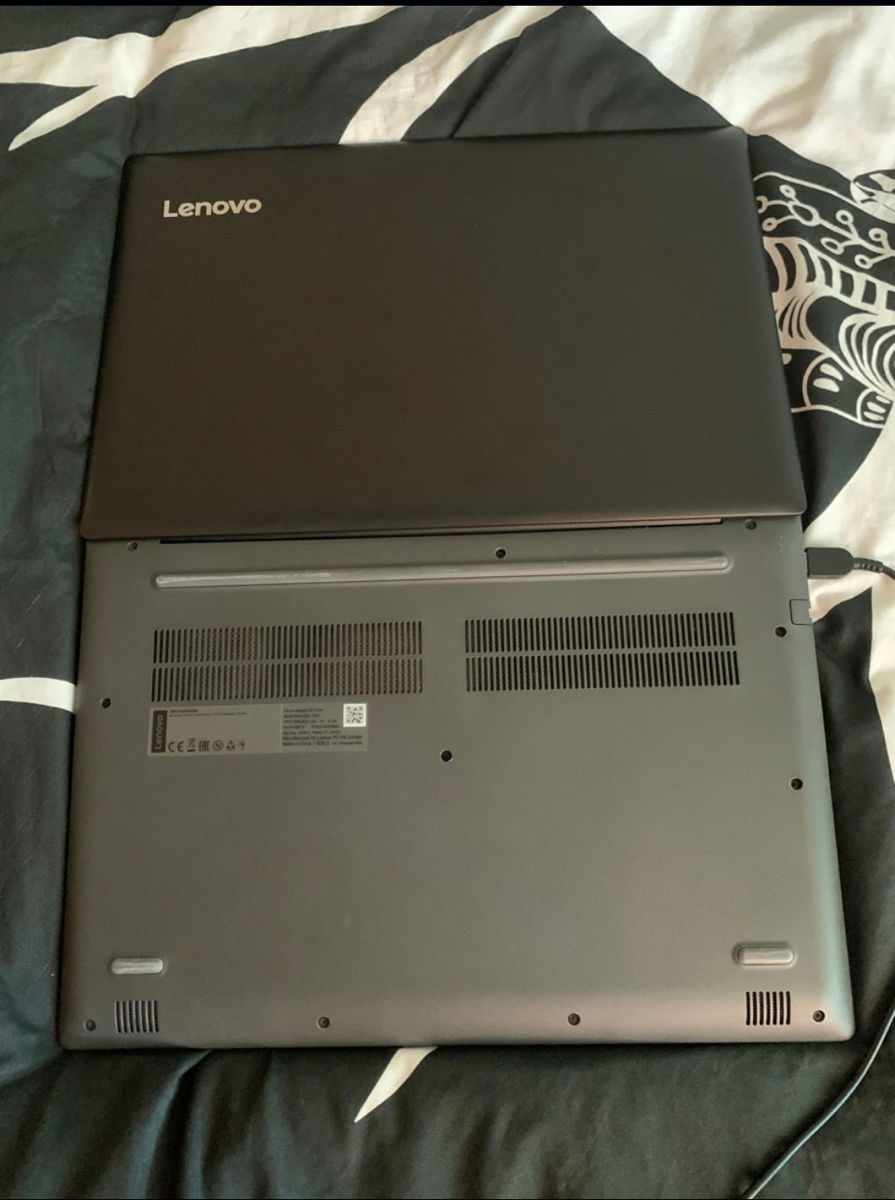 Lenovo IdeaPad 330-15ich 81fk/1920x1080,i5-8300H,GTX 1050,8GB RAM,HDD+SSD