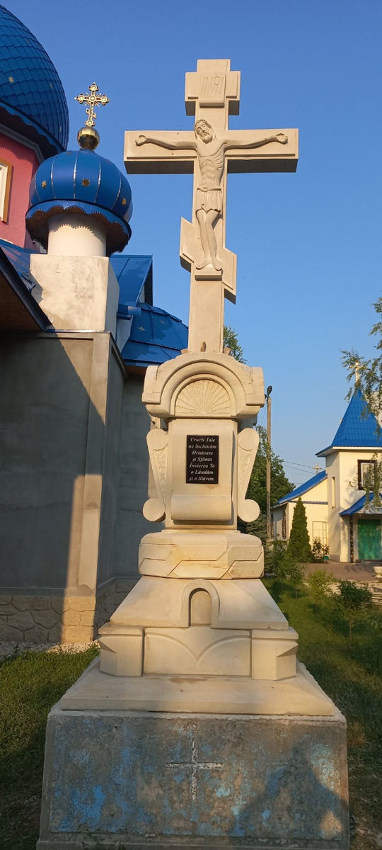 Rastigniri, monumente, lucrari din piatra de Cosauti foto 5