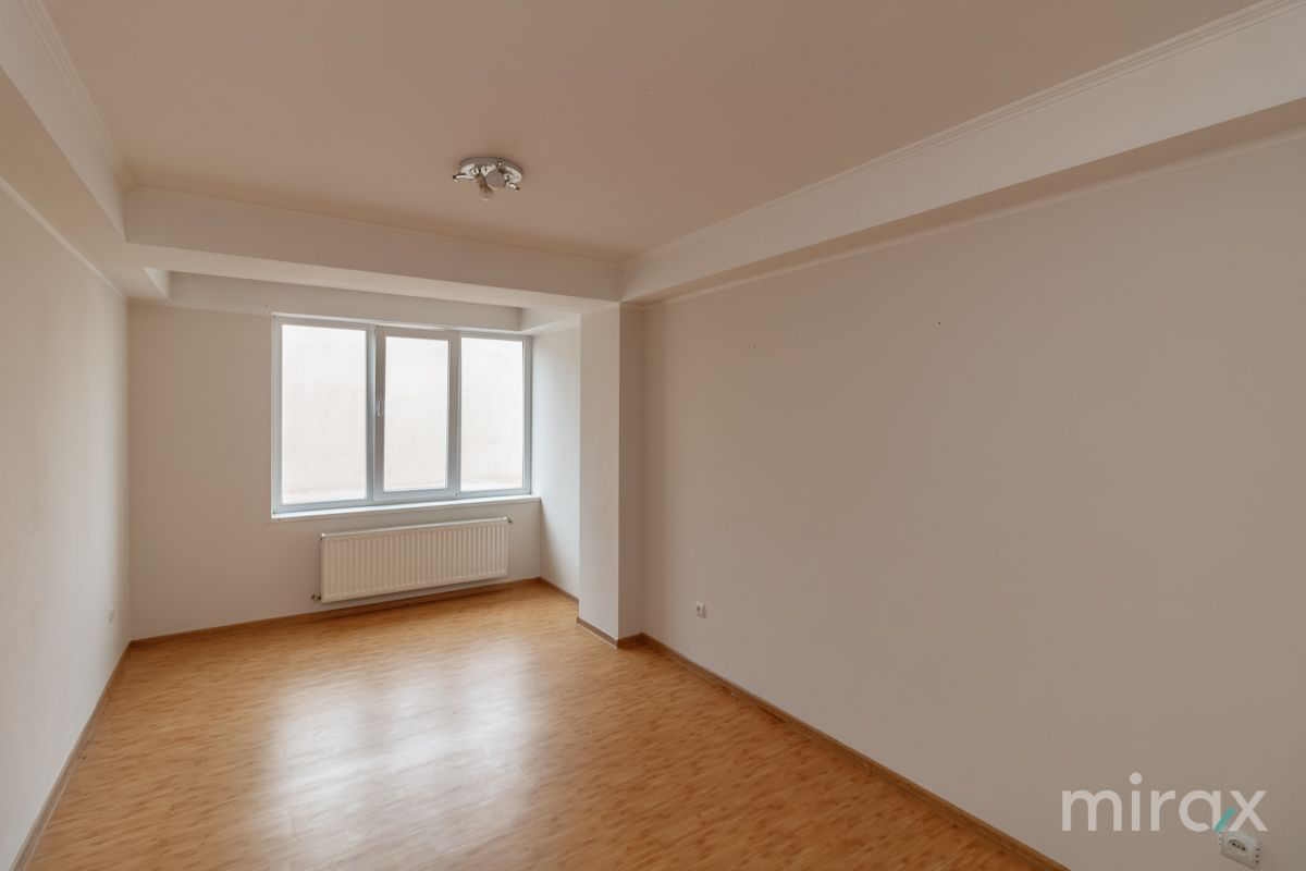 Apartament cu 4 camere, 96 m², Poșta Veche, Chișinău foto 13