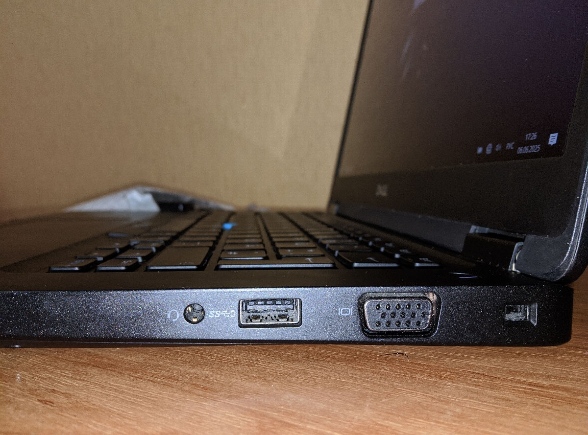 Ноутбук Dell Latitude 5490 (сенсорный экран) фото 8