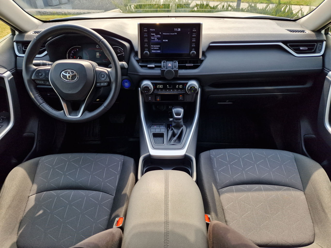 Toyota Rav 4 фото 9