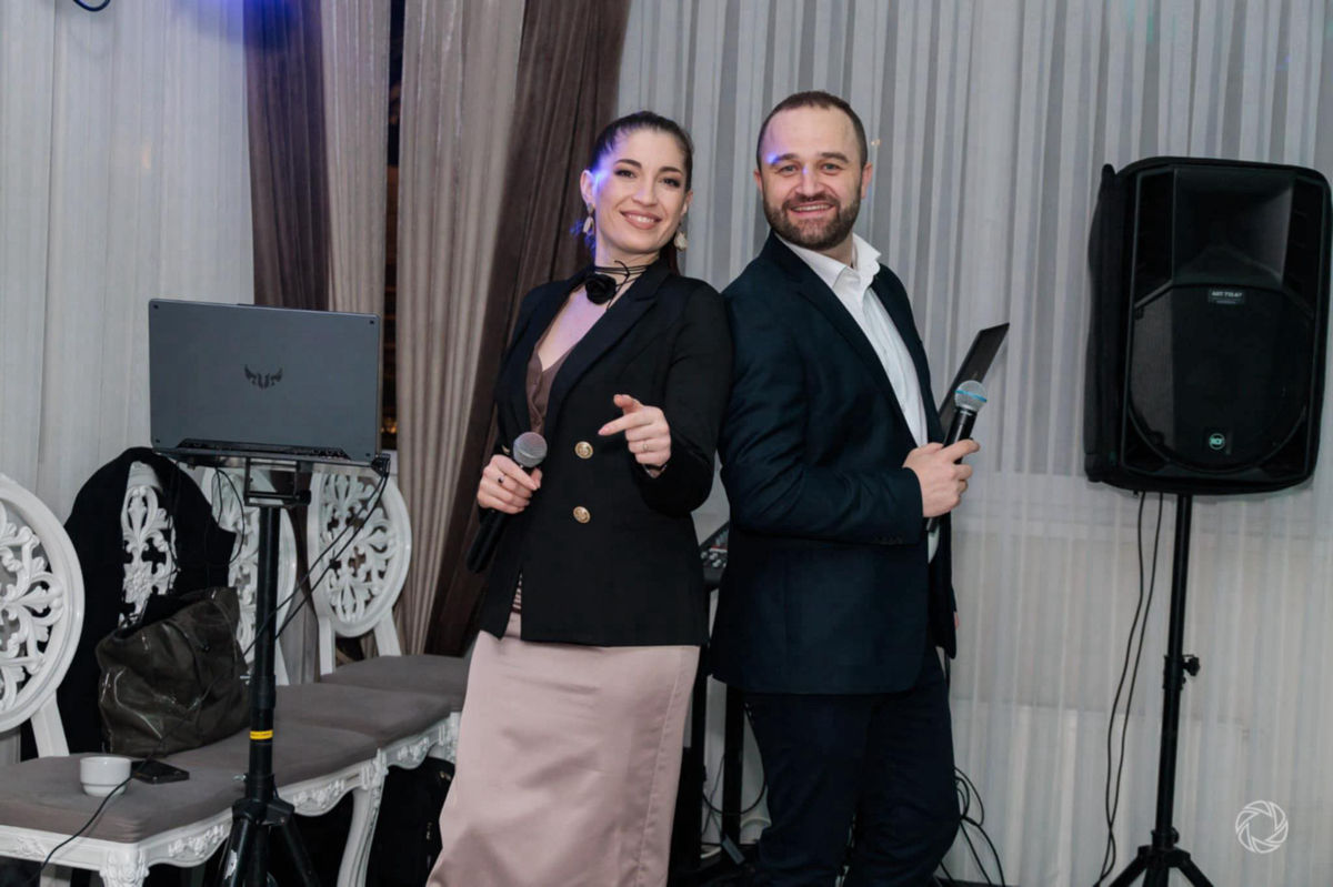 Dj solist vocal +tamada pentru petreceri, nunti, cumetrii, zile de nastere.etc фото 1