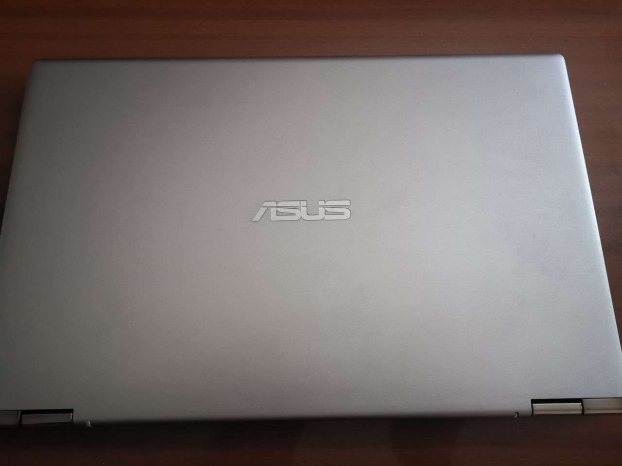 Asus Zenbook Flip 15.6" IntelCore I5 -10 Gen/8GB Ram/512GB SSD foto 3