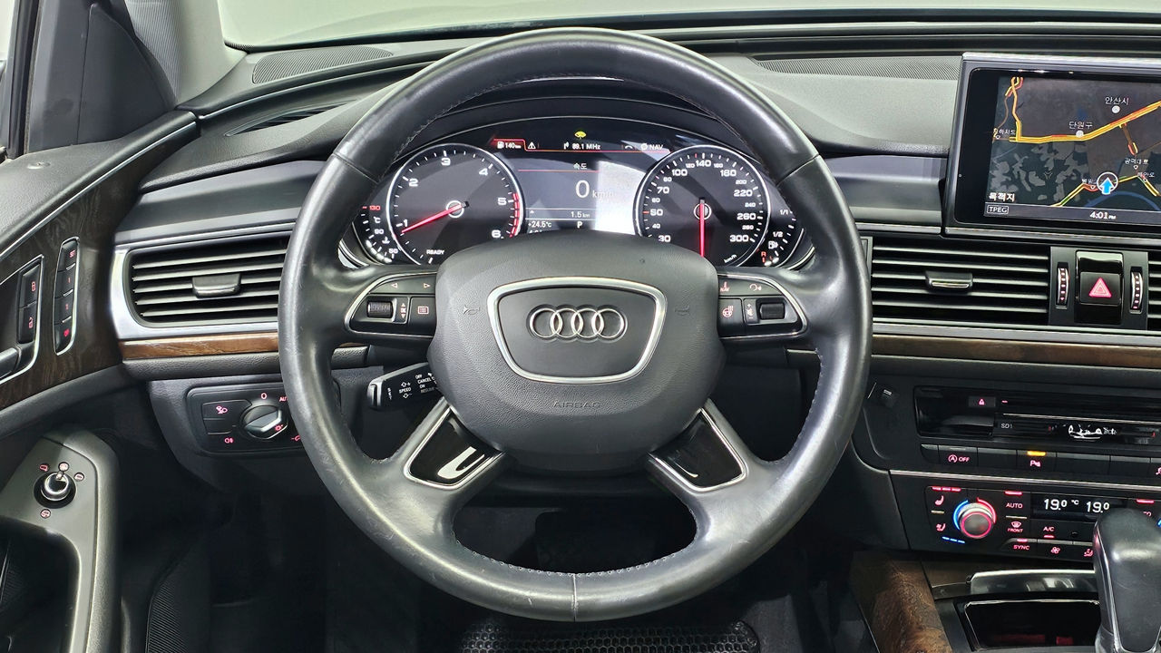 Audi A6 foto 4