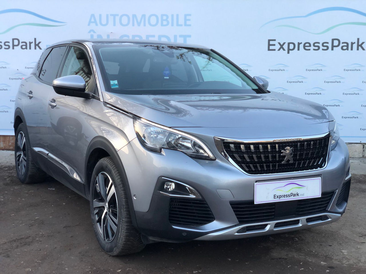 Peugeot 3008 foto 1