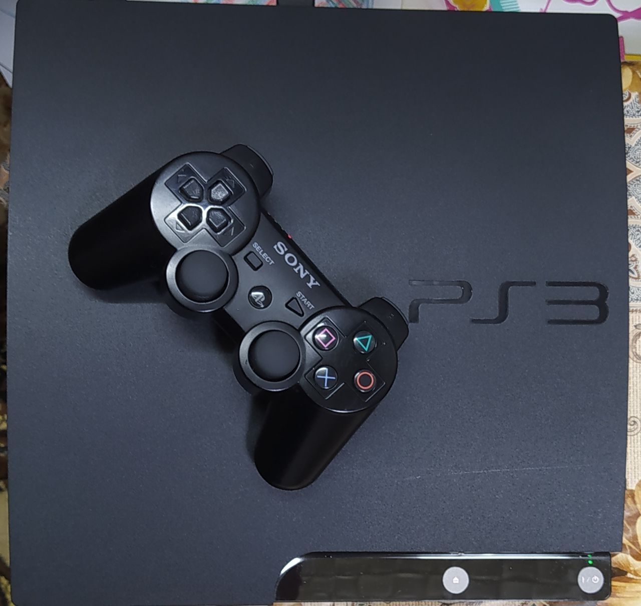 Продам Playstation 3 Slim 160 Гб прошит HEN + игры