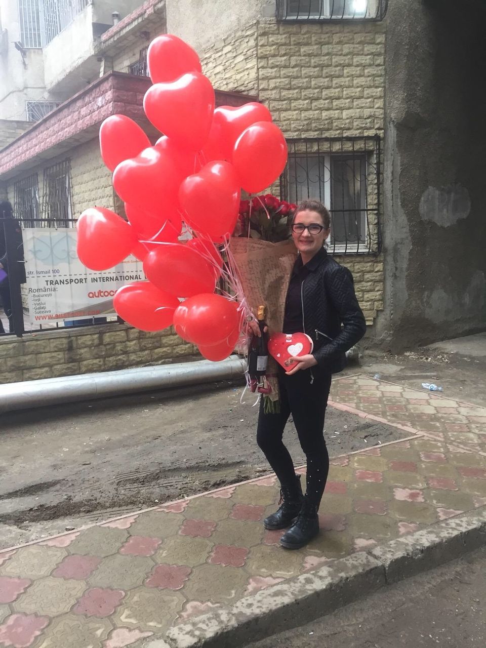 Livrare surprize cu flori si cadouri! foto 5