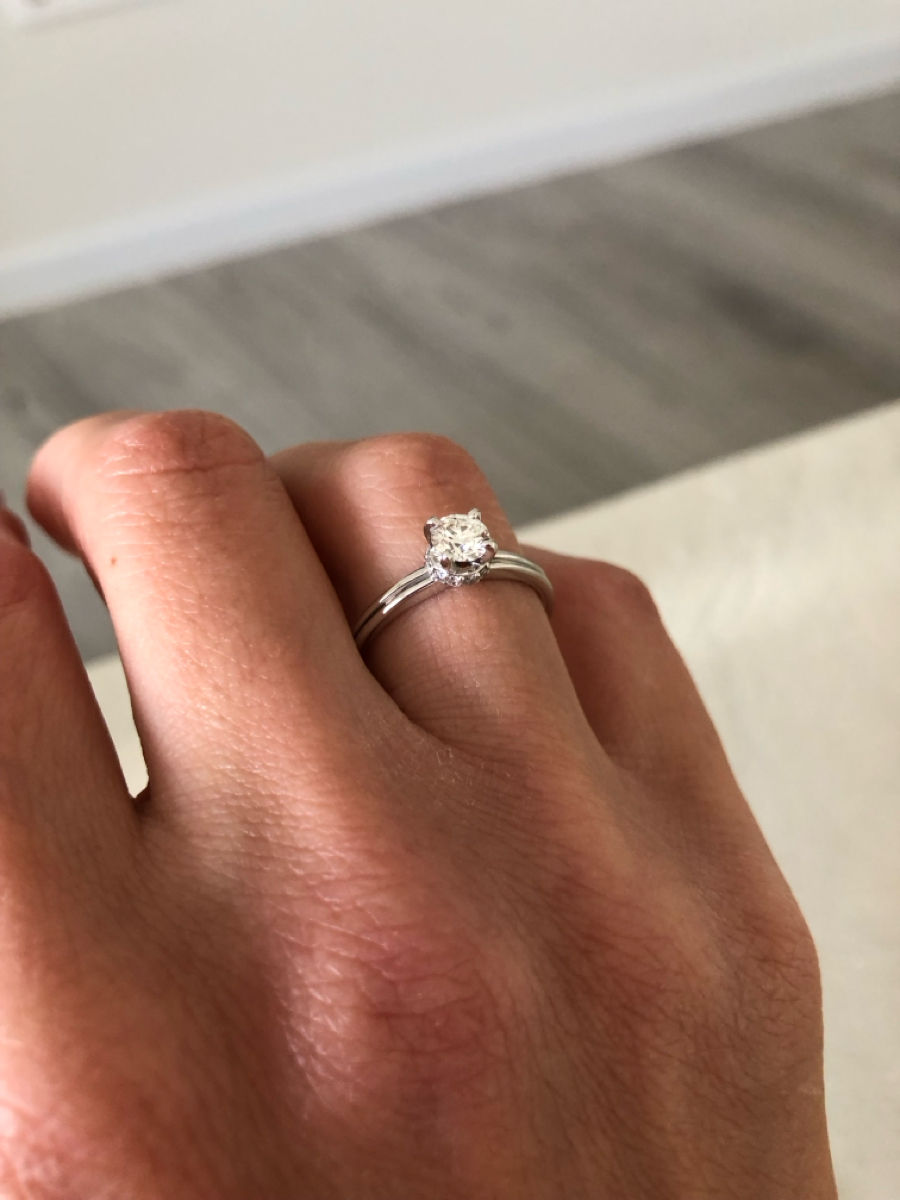 Inel din aur alb cu diamant!