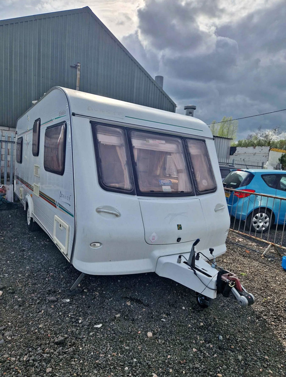 Spre vinzare Rulota, Caravan  foto 0