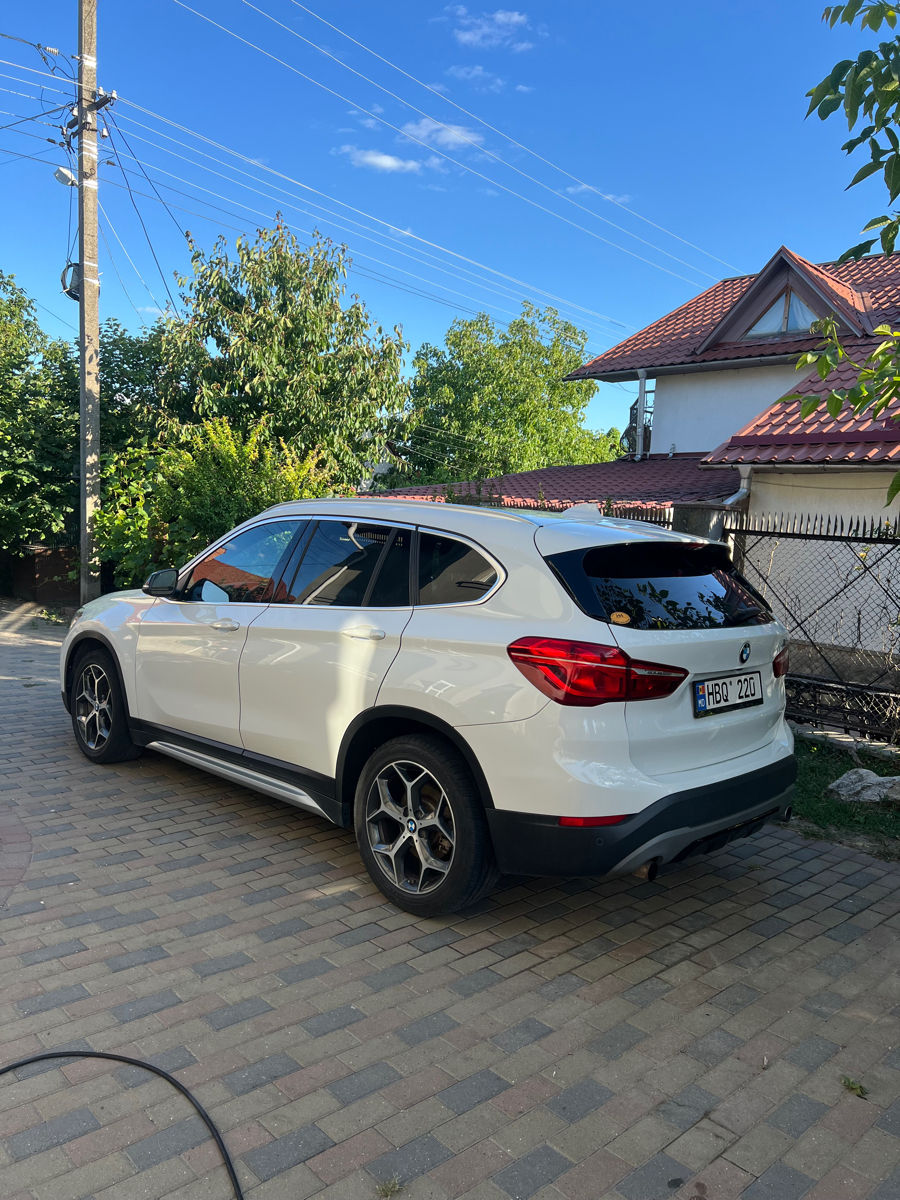 Chirie auto , arenda auto, rent a car foto 1