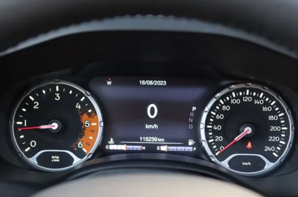 Jeep Renegade foto 5