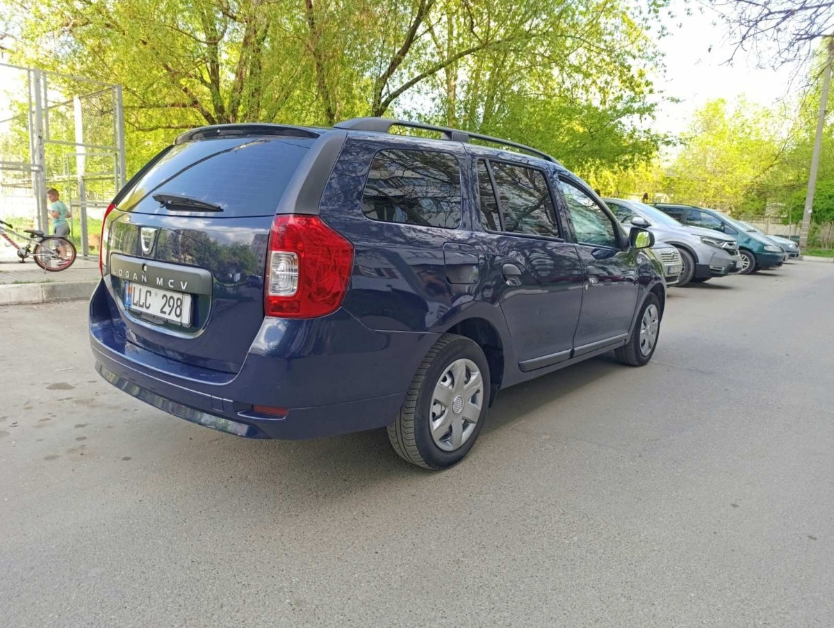 Dacia Logan foto 2