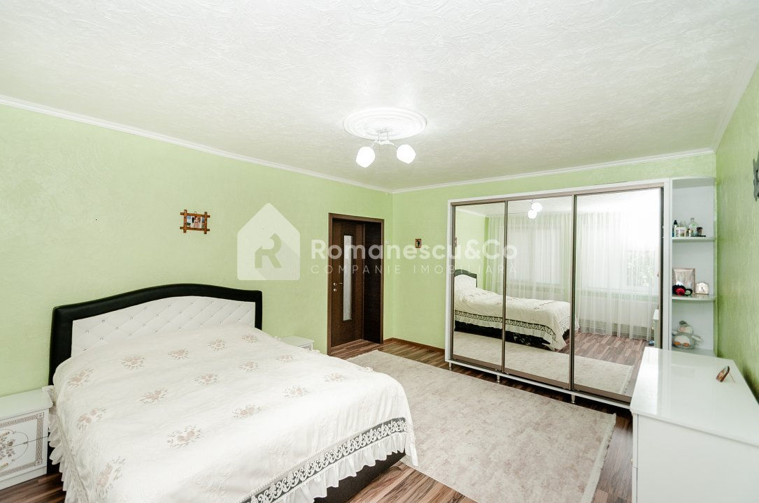 Casă de vânzare în Ialoveni, 2 nivele, cu reparație, teren 14 ari.  foto 16